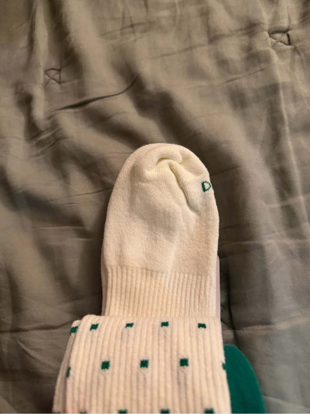 Nike Crew Socks - Green/Red/White Holiday Pattern